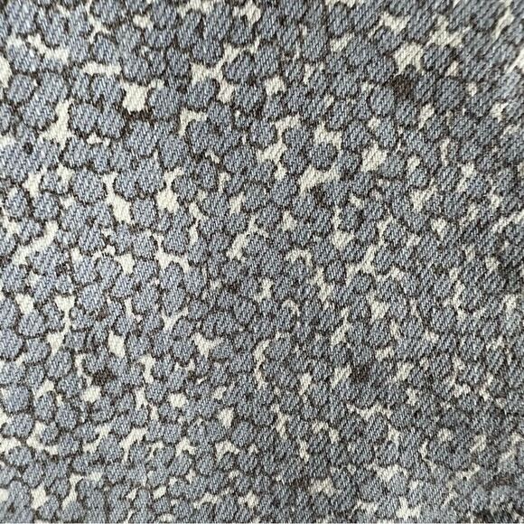 Ann Taylor Loft Modern High Waisted Skinny Ankle in Pebbled Print - Picture 7 of 8